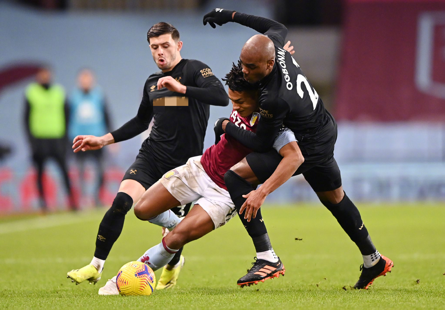 更高舞台的 更高舞台的